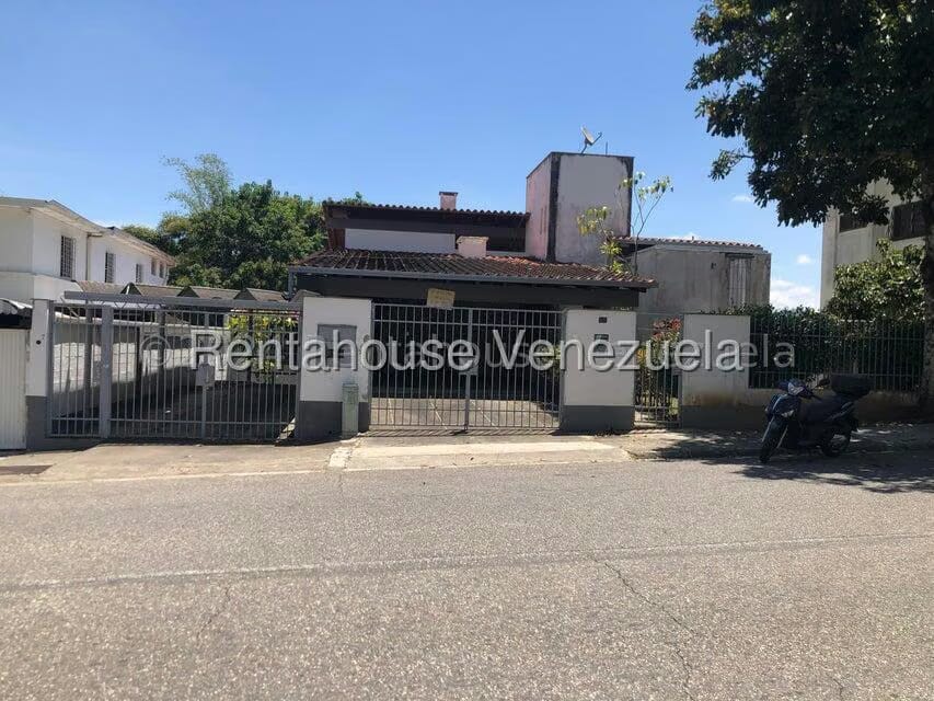 Casa (Multipes Niveles) en Venta en Miranda, Distrito Metropolitano