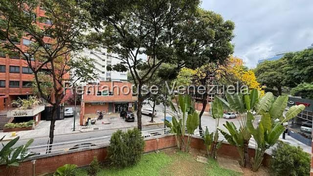 Apartamento (1 Nivel) en Alquiler en El Rosal, Distrito Metropolitano - 7