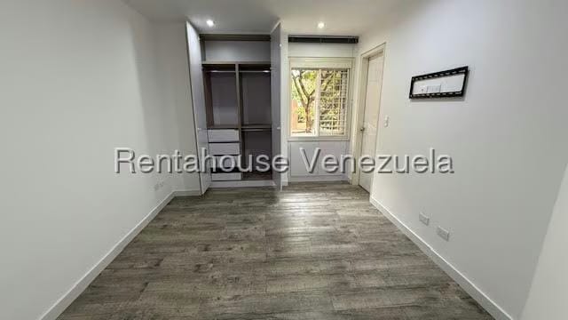 Apartamento (1 Nivel) en Alquiler en El Rosal, Distrito Metropolitano - 9