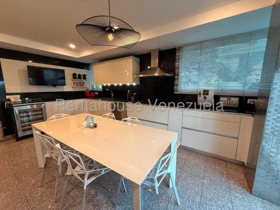 Apartamento en Venta en Campo Alegre Caracas - 11