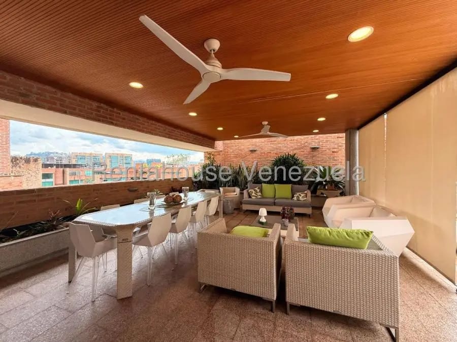 Apartamento en Venta en Campo Alegre Caracas - 12