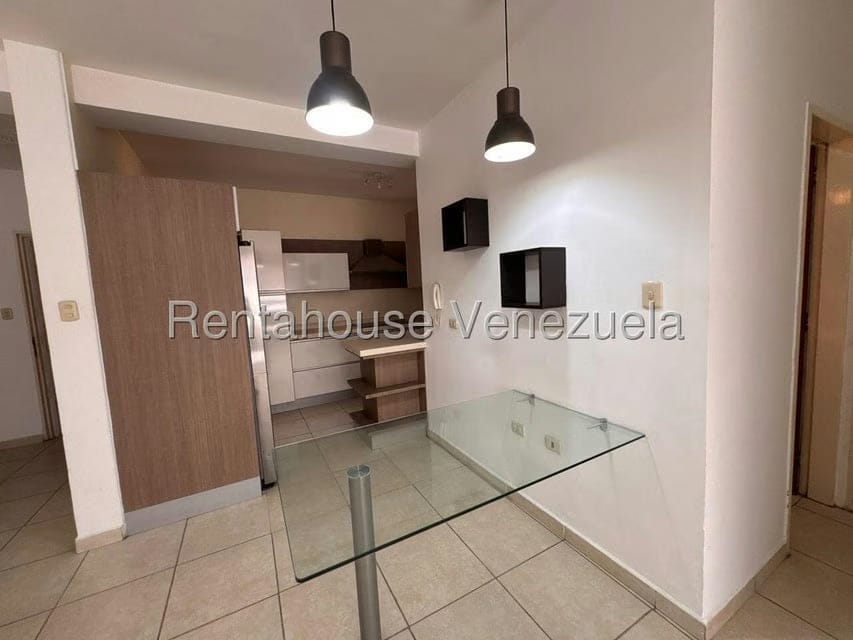 Apartamento (1 Nivel) en Alquiler en Del Este, Lara - 5