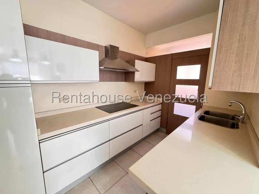 Apartamento (1 Nivel) en Alquiler en Del Este, Lara - 7