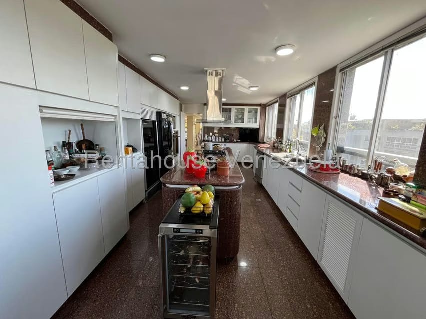 Apartamento (Penthouse) en Alquiler en Los Chorros, Distrito Metropolitano - 18