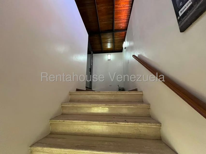 Apartamento (Penthouse) en Alquiler en Los Chorros, Distrito Metropolitano - 32