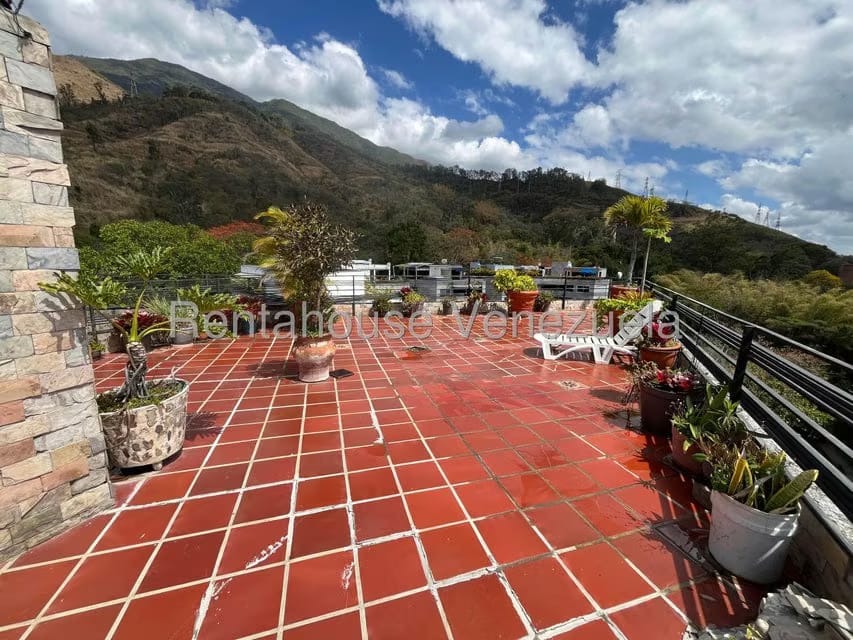 Apartamento (Penthouse) en Alquiler en Los Chorros, Distrito Metropolitano - 40