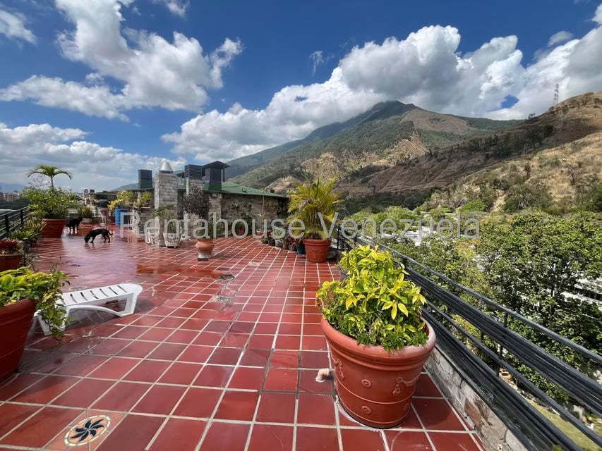 Apartamento (Penthouse) en Alquiler en Los Chorros, Distrito Metropolitano - 42