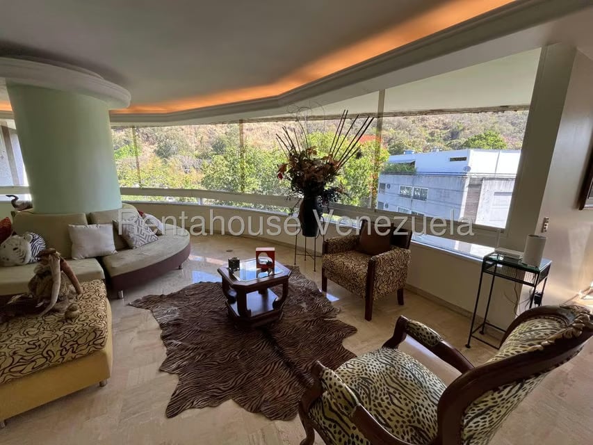 Apartamento (Penthouse) en Alquiler en Los Chorros, Distrito Metropolitano - 8