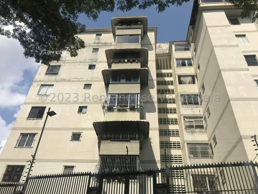 Apartamento (1 Nivel) en Venta en El Marques, Distrito Metropolitano - 28
