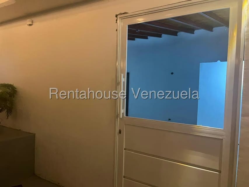 Anexo (1 Nivel) en Alquiler en La Trinidad, Distrito Metropolitano - 5