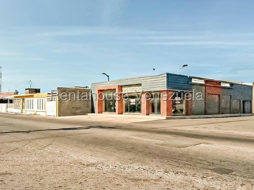 Comercial (Local Comercial) en Venta en Puerta Maraven, Falcon