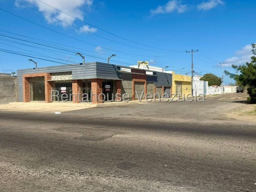 Comercial (Local Comercial) en Venta en Puerta Maraven, Falcon - 2