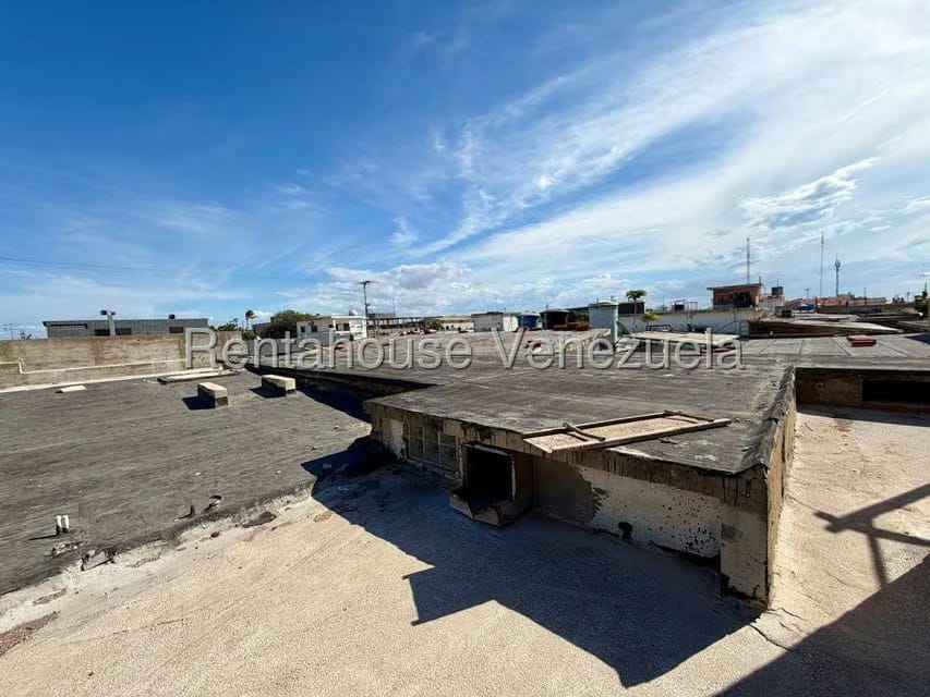 Comercial (Local Comercial) en Venta en Puerta Maraven, Falcon - 11