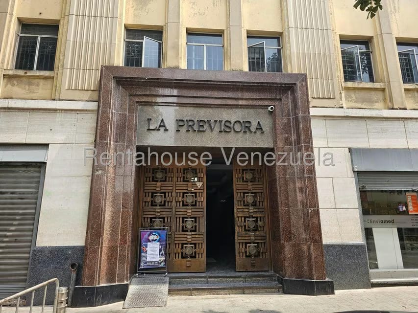 Comercial (Oficina) en Alquiler en Parroquia Catedral, Distrito Metropolitano