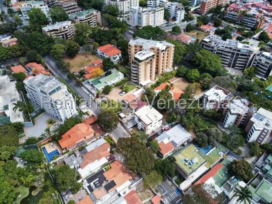 Terreno en Venta en La Castellana Caracas - 3
