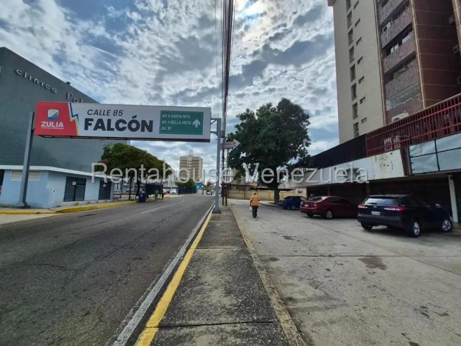 Oficina en Alquiler en Maracaibo - 2