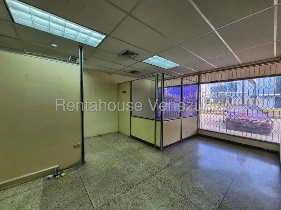Oficina en Alquiler en Maracaibo - 3