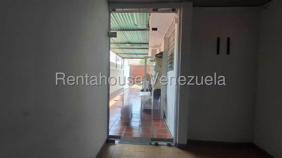 Comercial (Local Comercial) en Alquiler en Del Este, Lara - 4