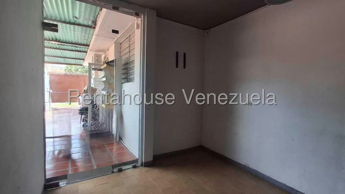 Comercial (Local Comercial) en Alquiler en Del Este, Lara - 5