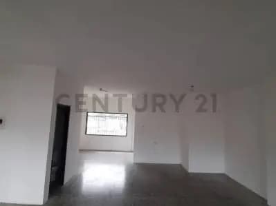 LOCAL COMERCIAL EN LA AV PORTUGUESA DE ANACO - 4