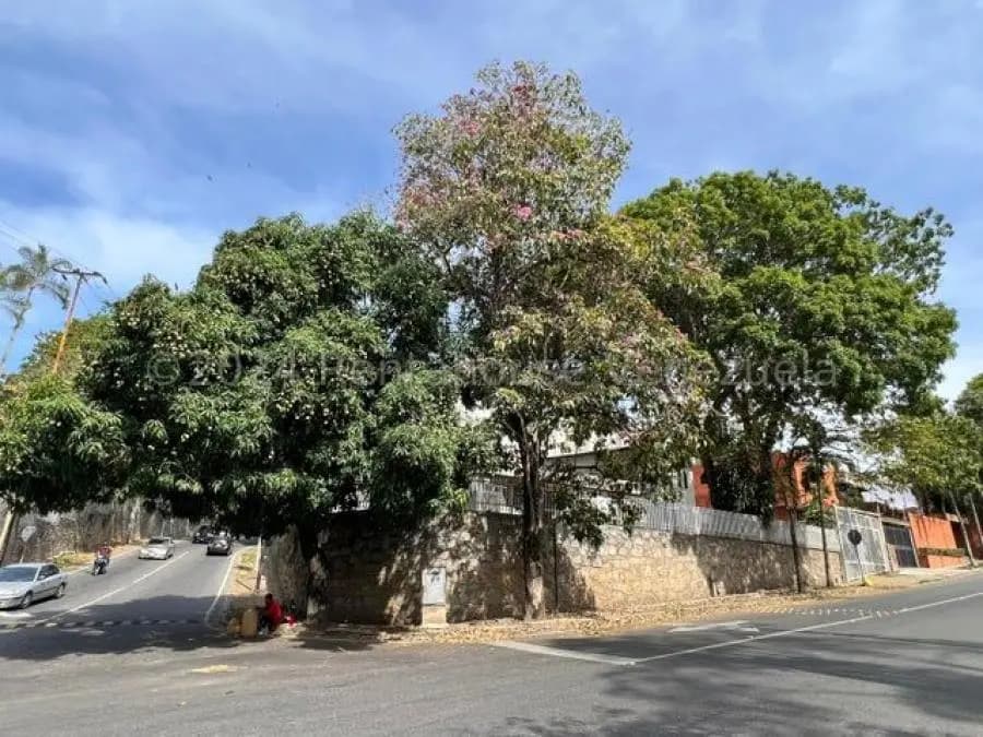 Terreno en Venta en Las Mercedes Caracas - 18