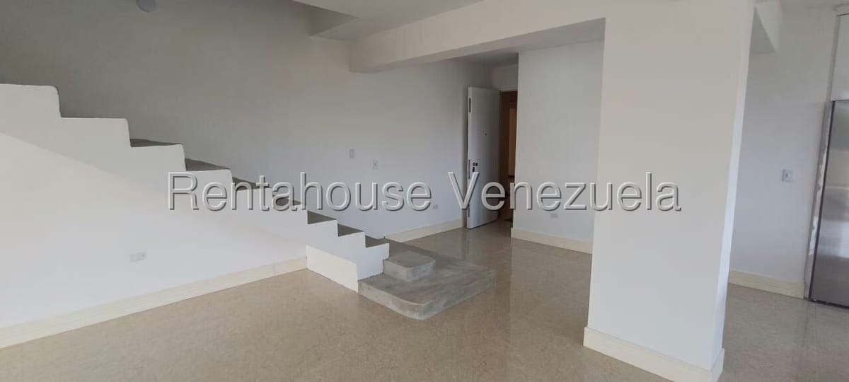 Apartamento (Duplex) en Venta en La Union, Distrito Metropolitano - 17