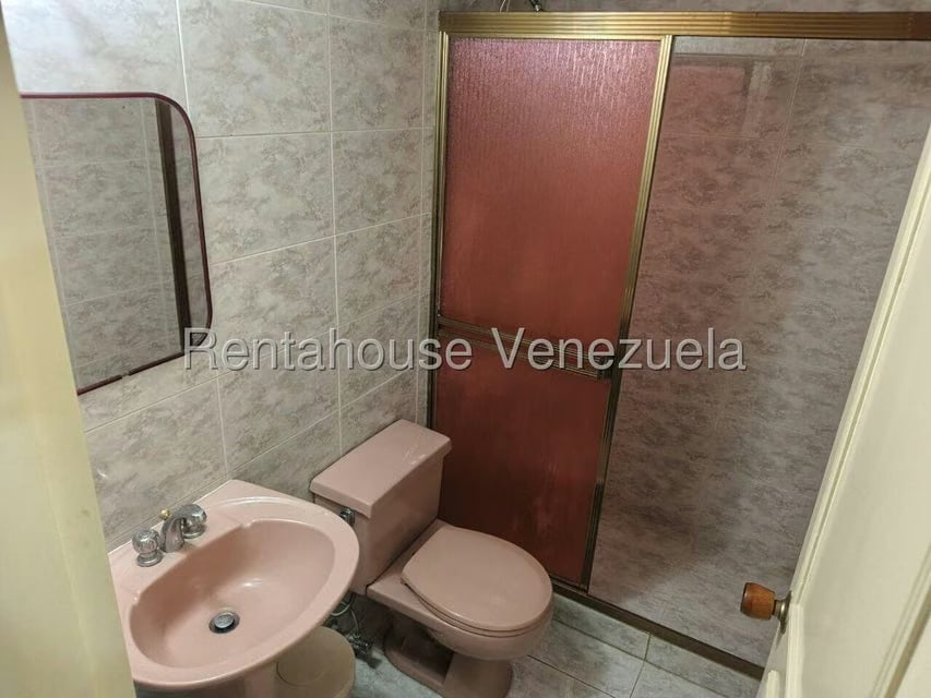 Apartamento (1 Nivel) en Alquiler en Caribe, Vargas - 11