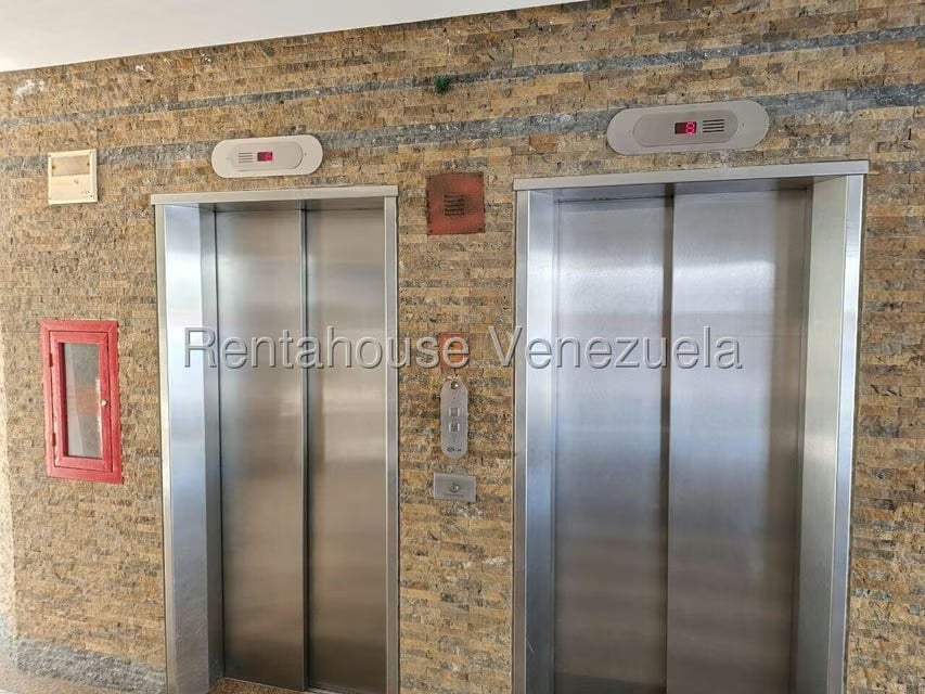 Apartamento (1 Nivel) en Alquiler en Caribe, Vargas - 15
