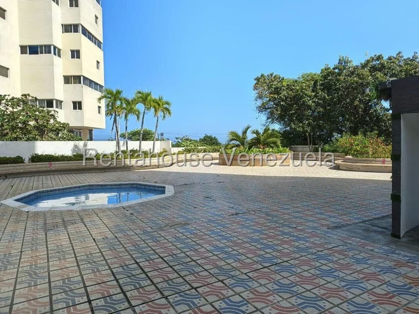 Apartamento (1 Nivel) en Alquiler en Caribe, Vargas - 17