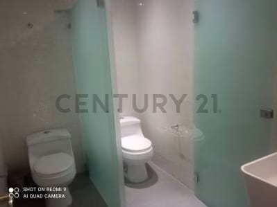 Oficina en venta en la Zona Industrial La Trinidad ER - 8