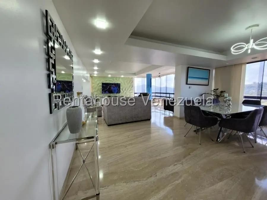 Apartamento en Venta en Urbanización Miranda Caracas - 2