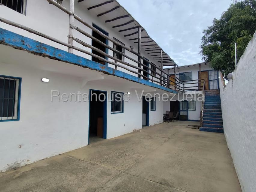 Casa (Duplex) en Venta en Atamo Norte, Nueva Esparta - 3