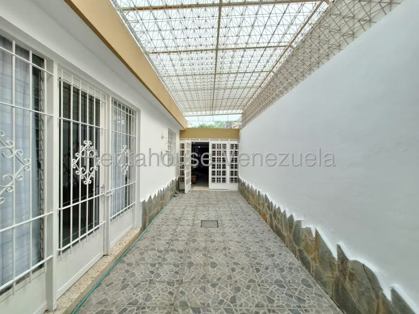 Casa (1 Nivel) en Venta en Trigal Norte, Carabobo - 42