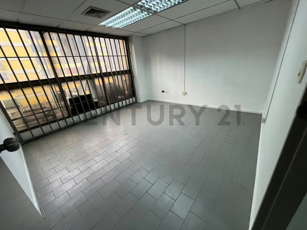 Oficina en Centro Parque Carabobo – 132 m² estratégicamente distribuidos para ti - 14
