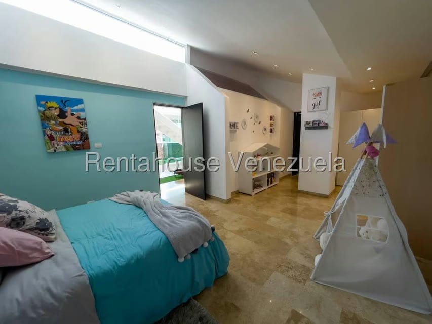 Apartamento (Duplex) en Venta en Campo Alegre, Distrito Metropolitano - 16