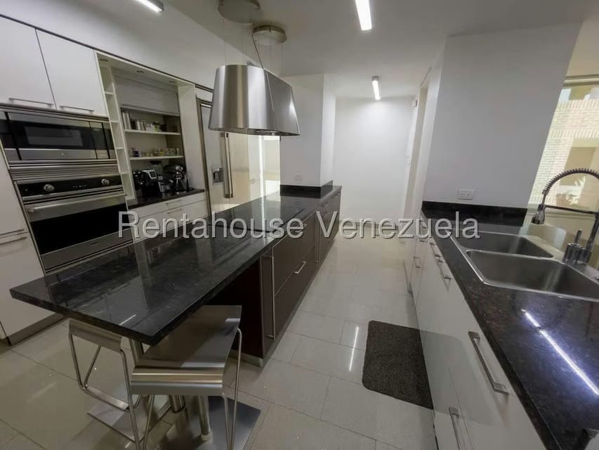 Apartamento (Duplex) en Venta en Campo Alegre, Distrito Metropolitano - 8