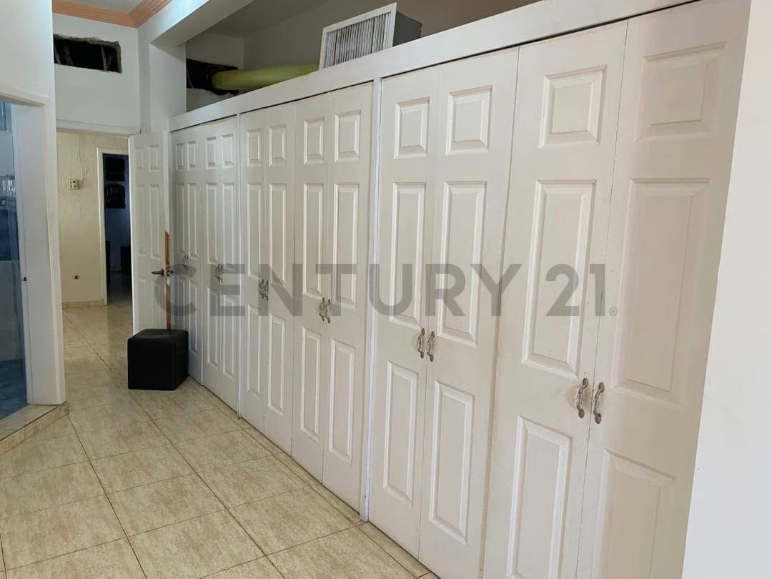 Venta de Casa Dúplex Moderna | 4 Habitaciones + Piscina | Isla de Margarita - 6