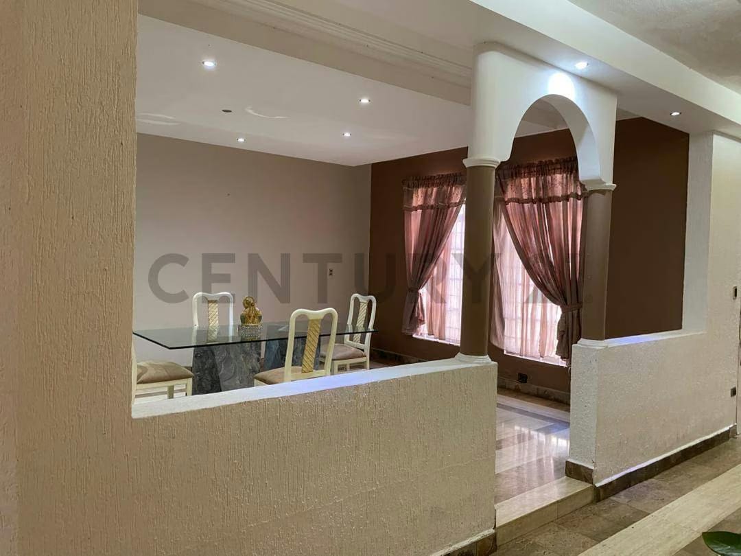 Venta de Casa Dúplex Moderna | 4 Habitaciones + Piscina | Isla de Margarita - 8