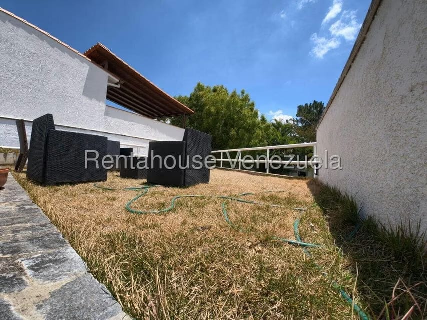 Casa (Duplex) en Venta en La Trinidad, Distrito Metropolitano - 52