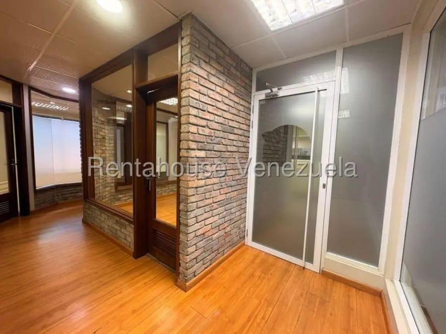 Oficina en Alquiler en Maracaibo - 5
