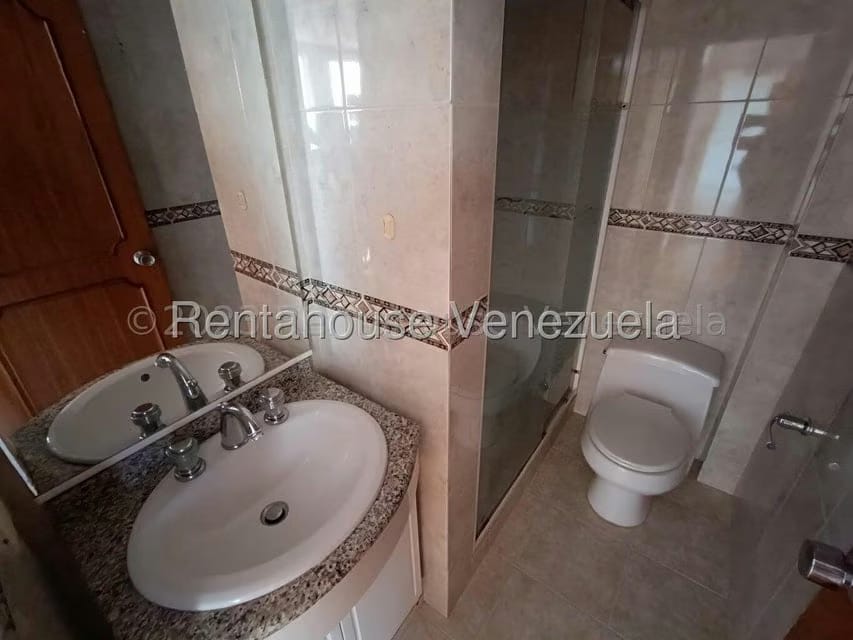 Apartamento (1 Nivel) en Venta en Los Naranjos del Cafetal, Distrito Metropolitano - 19