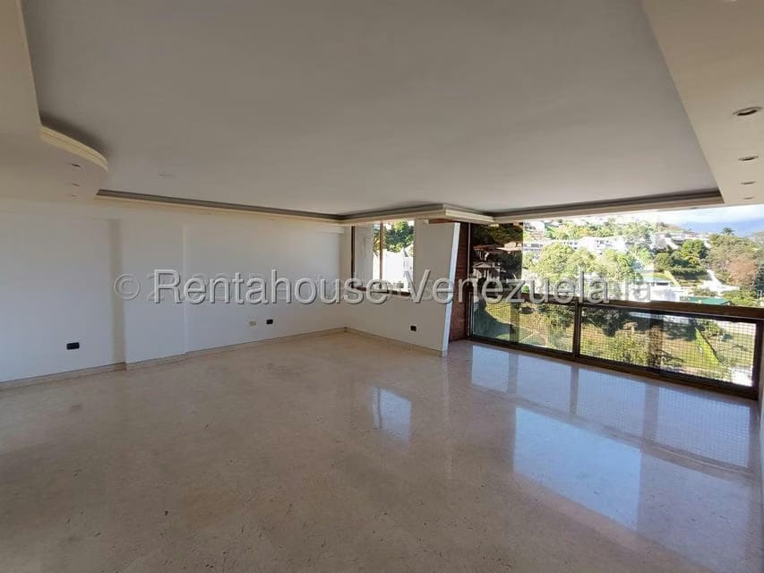 Apartamento (1 Nivel) en Venta en Los Naranjos del Cafetal, Distrito Metropolitano - 3