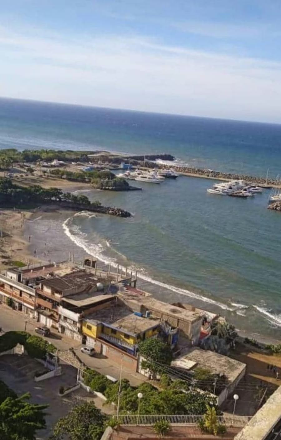 Apartamento en Venta en Catia La Mar - 2