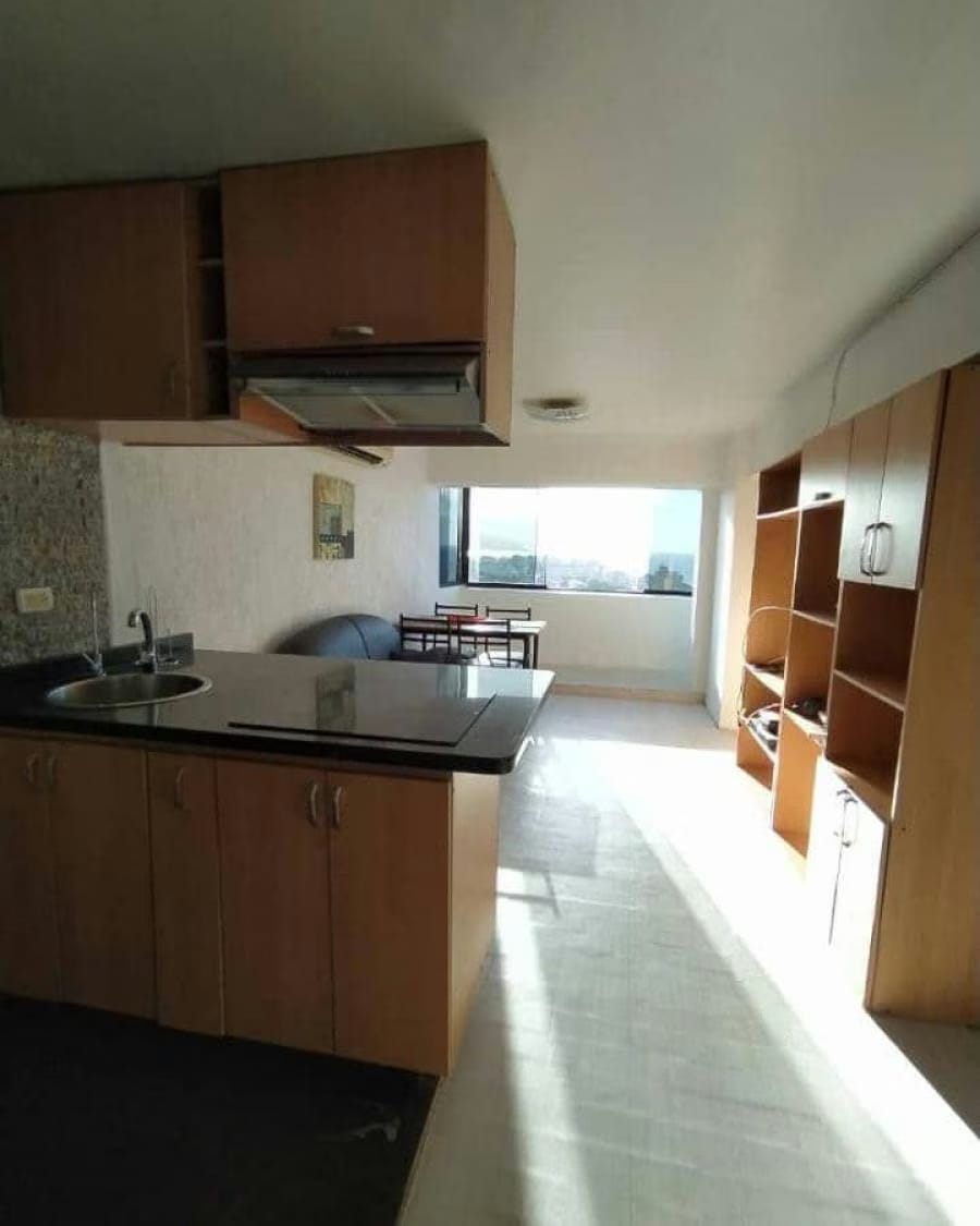 Apartamento en Venta en Catia La Mar - 8