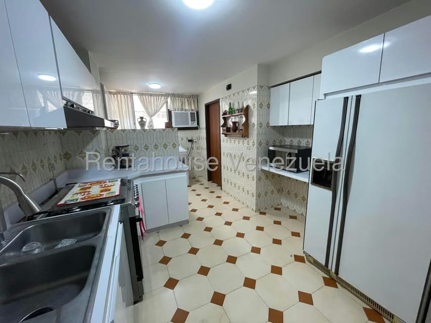 Apartamento (1 Nivel) en Alquiler en Andres Bello, Aragua - 12