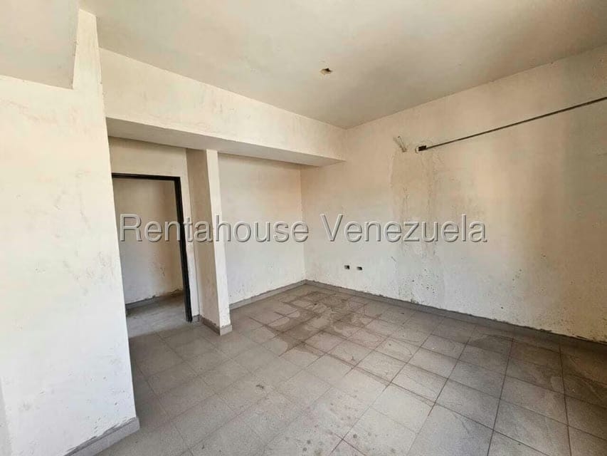 Apartamento (1 Nivel) en Venta en Zona Centro, Aragua - 17