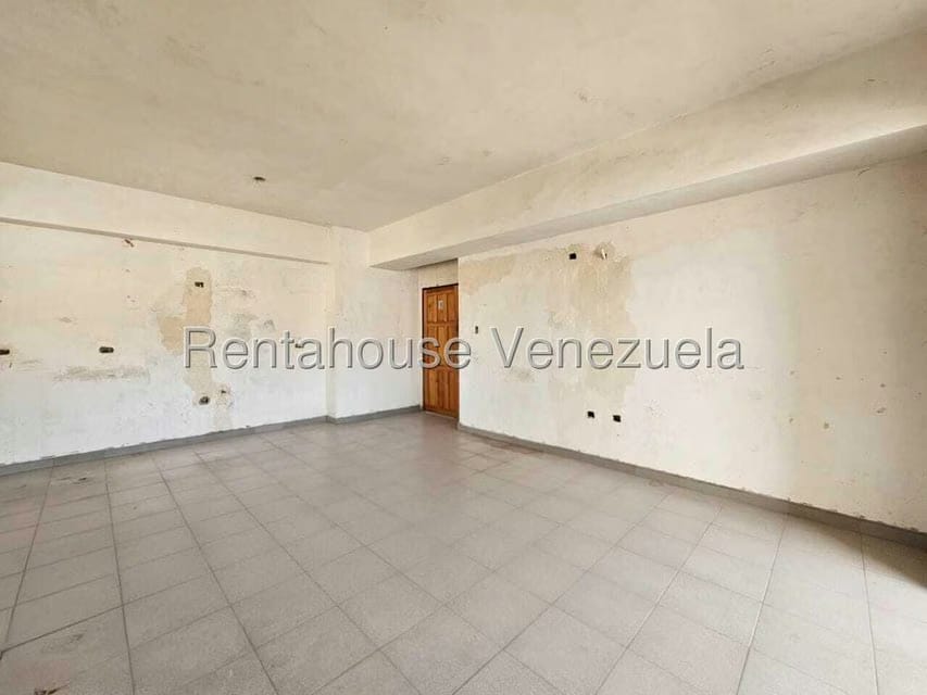 Apartamento (1 Nivel) en Venta en Zona Centro, Aragua - 18