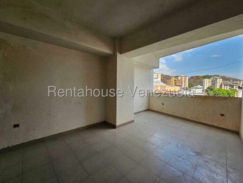 Apartamento (1 Nivel) en Venta en Zona Centro, Aragua - 6