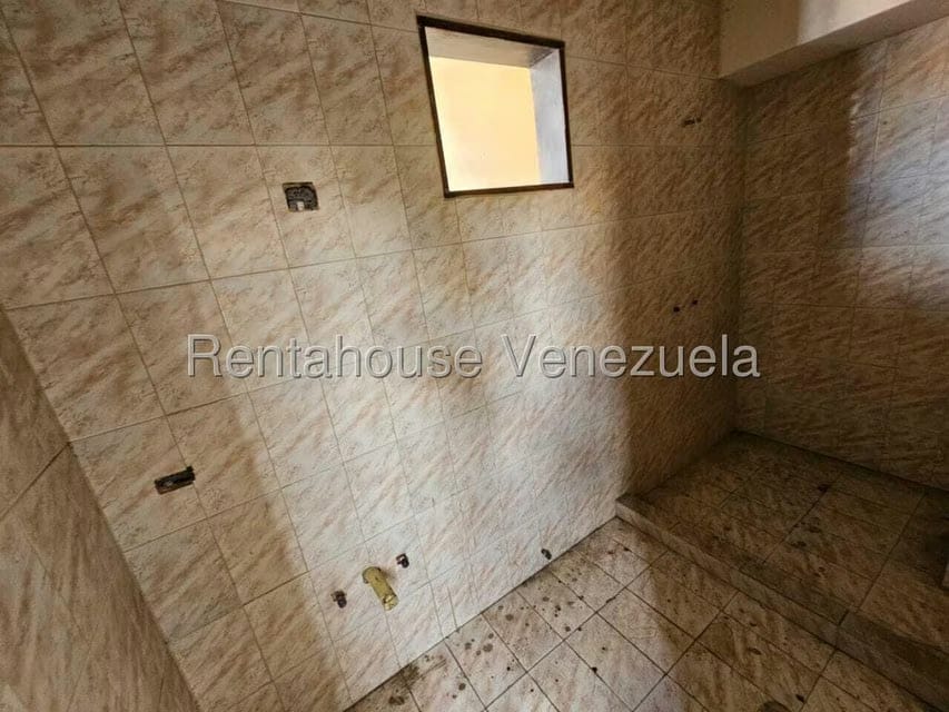 Apartamento (1 Nivel) en Venta en Zona Centro, Aragua - 9