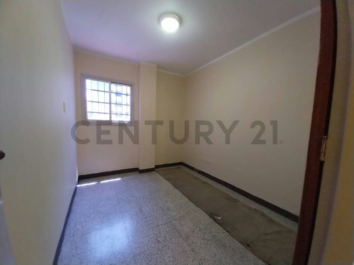 En venta espaciosa y Confortable Oficina ubicada en Sabana Grande - 8